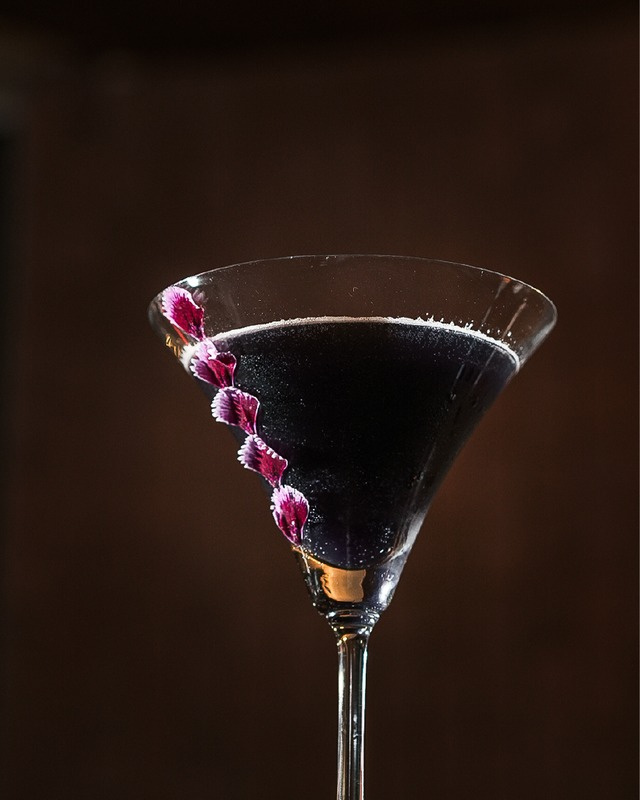 Martini with petal garnish — F&B photography by Virtue & Wisdom